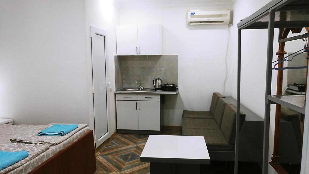Rrooms Old City Apartment Tbilisi Eksteriør billede
